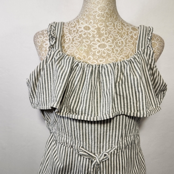 Zara Women SZ XS Jumpsuit Gray Stripe Ruffle Tassel Tie Strappy Wide Leg Pockets - Picture 6 of 13